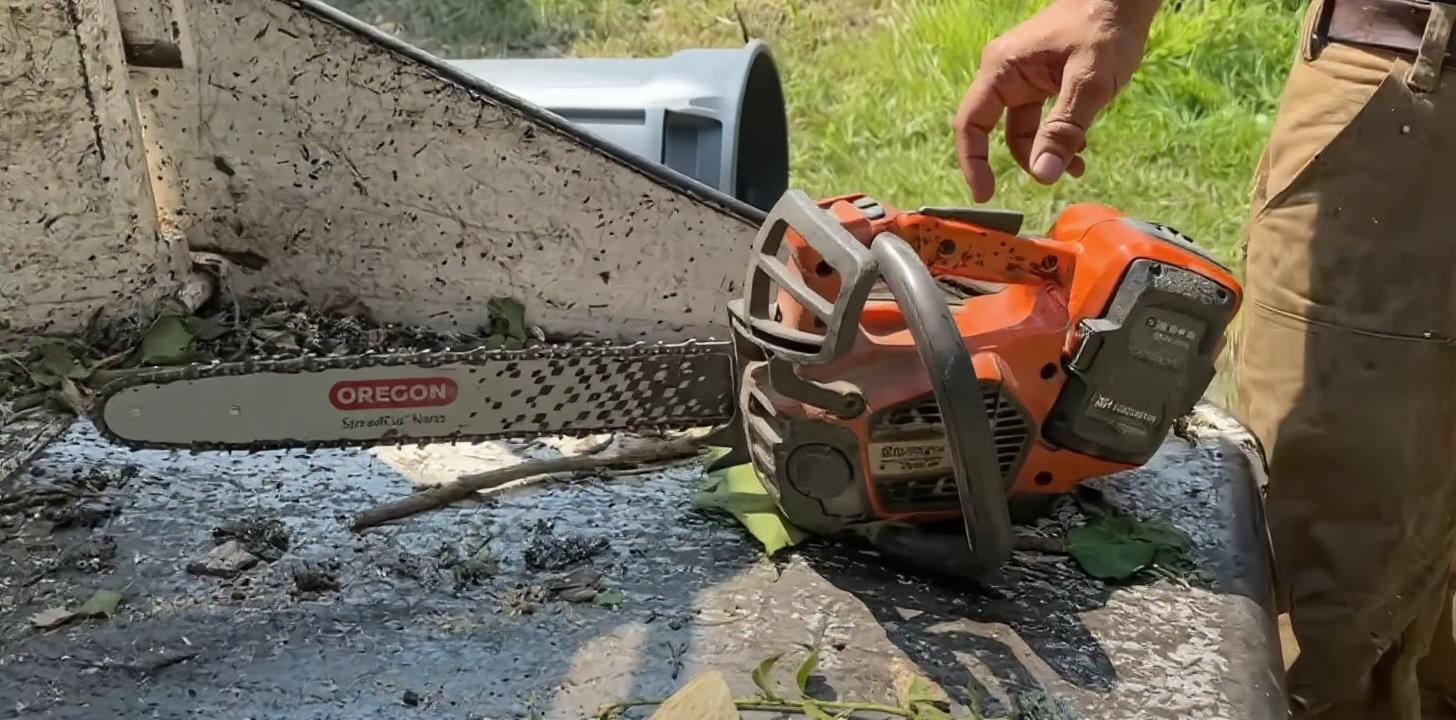 Professional Tree Cutting Equipment and Tools Professional chainsaw equipment used for precision tree cutting work